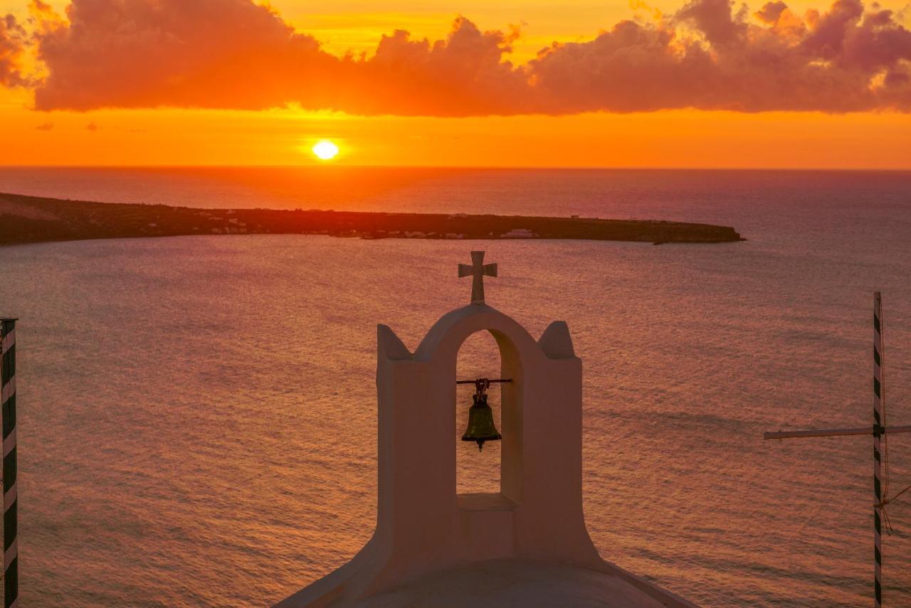 Sole D'Oro Sunset & Caldera View Grand Suite Иа Екстериор снимка